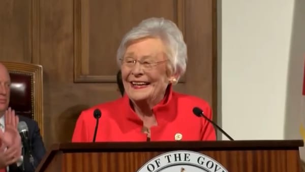 Ivey Delivers Final State of the State, Honors Special Guests